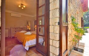 The Hideaways Club - La Retraite - Le Rouret, France