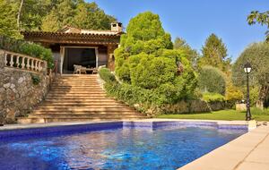 The Hideaways Club - La Retraite - Le Rouret, France