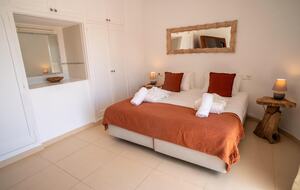 The Hideaways Club - Villa La Solana - Es Cubells, Spain