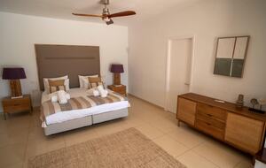 The Hideaways Club - Villa La Solana - Es Cubells, Spain