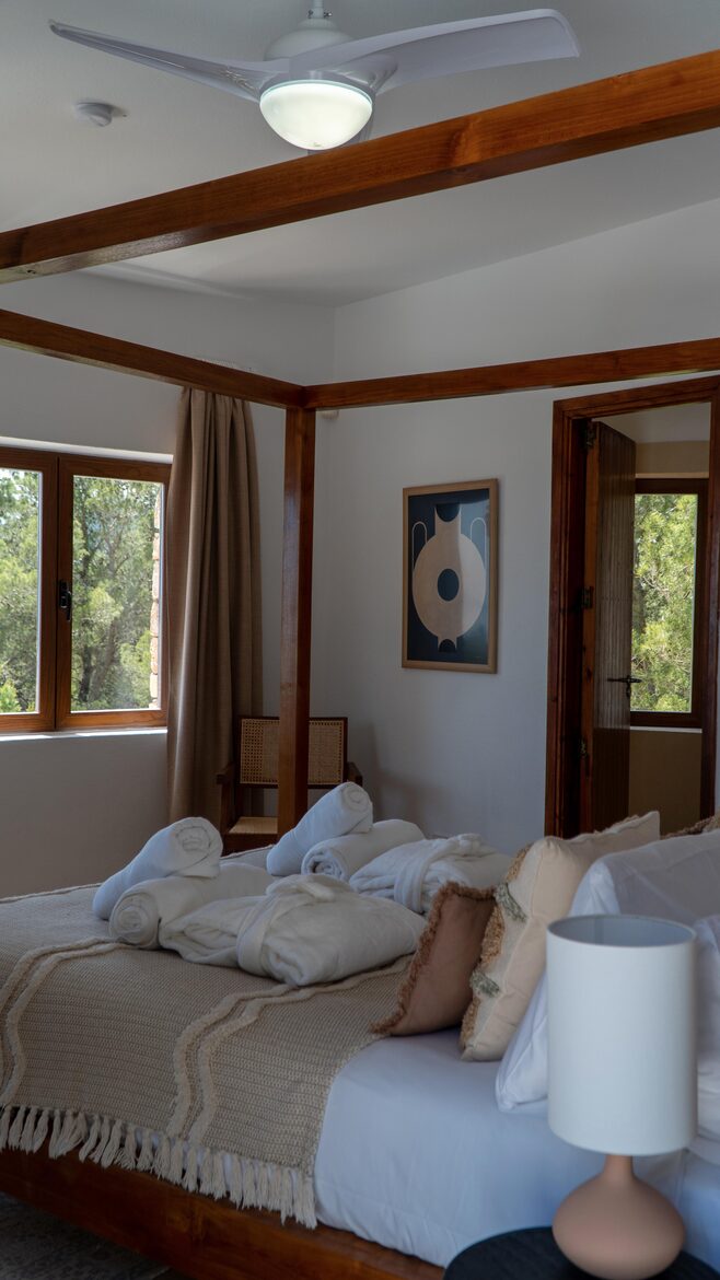 The Hideaways Club - Villa La Solana - Es Cubells, Spain