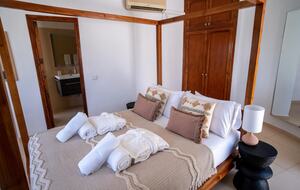 The Hideaways Club - Villa La Solana - Es Cubells, Spain