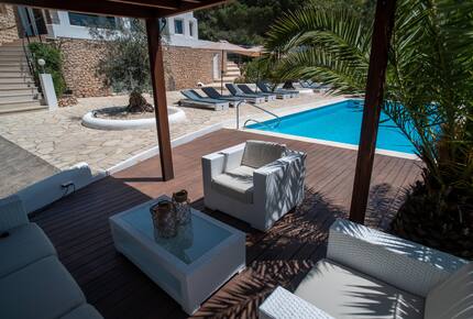 The Hideaways Club - Villa La Solana - Es Cubells, Spain