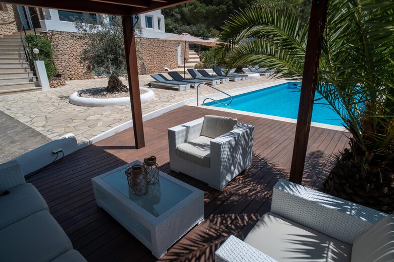 The Hideaways Club - Villa La Solana - Es Cubells, Spain