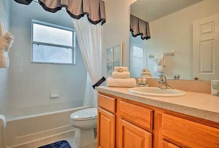 Terra Verde Family Retreat Near Disney - Kissimmee, Florida