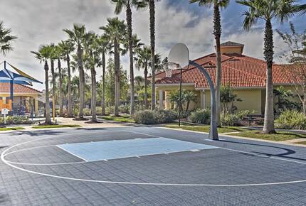 Terra Verde Family Retreat Near Disney - Kissimmee, Florida