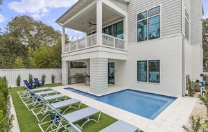 Bearfoot by the Sea - Santa Rosa Beach, Florida