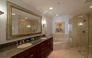 Emerald Grande at HarborWalk Village - 3 Bedroom - Destin, Florida