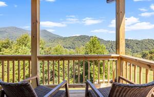 Mountain Escape in Heart of Maggie Valley - Maggie Valley, North Carolina