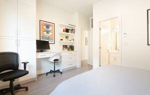 Bedroom 3 (workspace)