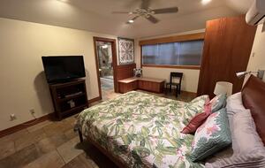 White Sand Beach Front Retreat - Haleiwa, Hawaii