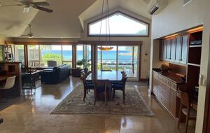 White Sand Beach Front Retreat - Haleiwa, Hawaii