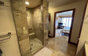 White Sand Beach Front Retreat - Haleiwa, Hawaii