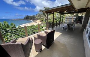 White Sand Beach Front Retreat - Haleiwa, Hawaii