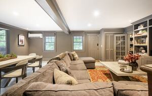 Exquisite Bedford Luxe Retreat - Bedford, New York