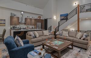 Uptown House - Moving Mountains - Steamboat Springs, Colorado