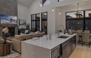 Uptown House - Moving Mountains - Steamboat Springs, Colorado