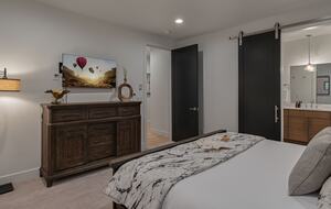 Uptown House - Moving Mountains - Steamboat Springs, Colorado