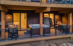 Uptown House - Moving Mountains - Steamboat Springs, Colorado