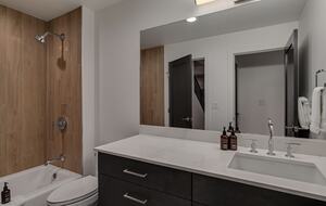 Uptown House - Moving Mountains - Steamboat Springs, Colorado