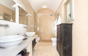 Stella del monte - Cisternino, Italy