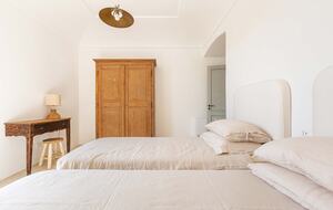 Stella del monte - Cisternino, Italy