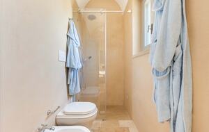 Stella del monte - Cisternino, Italy