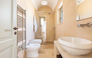 Stella del monte - Cisternino, Italy