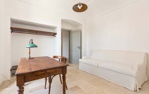 Stella del monte - Cisternino, Italy