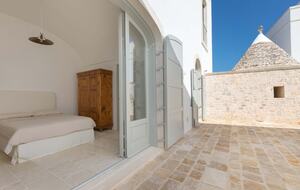 Stella del monte - Cisternino, Italy