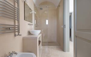 Stella del monte - Cisternino, Italy