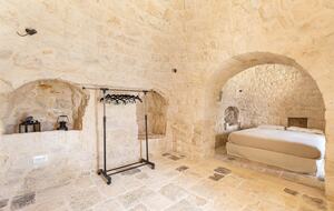 Stella del monte - Cisternino, Italy