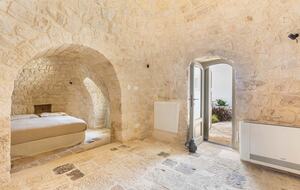 Stella del monte - Cisternino, Italy