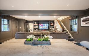 Exquisite Bedford Luxe Retreat - Bedford, New York