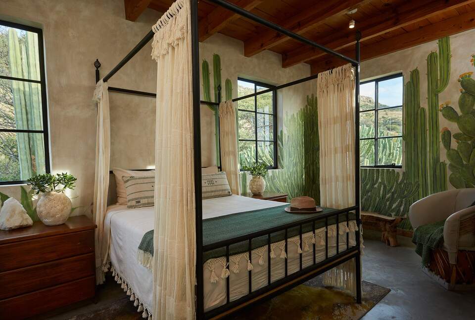 San Miguel Holistic Sanctuary - San Miguel de Allende, Mexico