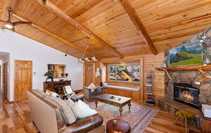 Sky Pine Retreat - Big Bear Lake, California