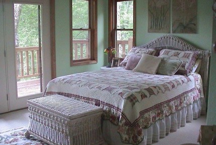 Sweet Serenity - Lake Nantahala, North Carolina