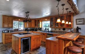 Mighty Bear Manor - Big Bear Lake, California