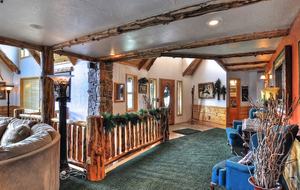 Mighty Bear Manor - Big Bear Lake, California