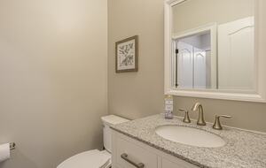 Water's Edge Lake House - Gainesville, Georgia