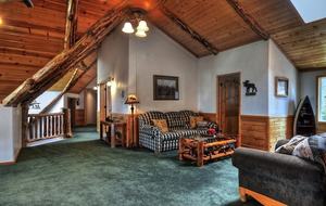 Mighty Bear Manor - Big Bear Lake, California