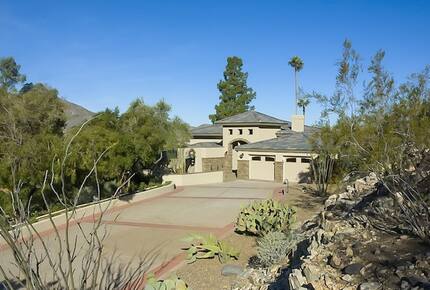 Paradise Valley Mountainside