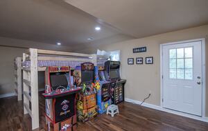 Crestview Estate | 5 acre luxury estate in Smoky Mountains - Pigeon Forge, Tennessee