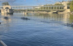Luxury Houseboat at the Foot of the Eiffel Tower - Paris, France