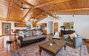 Sky Pine Retreat - Big Bear Lake, California