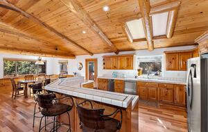 Sky Pine Retreat - Big Bear Lake, California