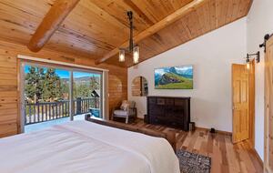 Sky Pine Retreat - Big Bear Lake, California