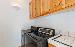 Sky Pine Retreat - Big Bear Lake, California