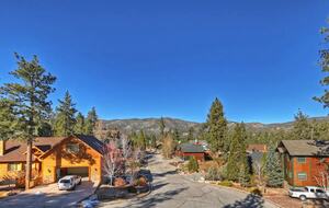 Sky Pine Retreat - Big Bear Lake, California