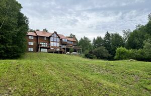 Nine Hearths Estate - Stowe, Vermont